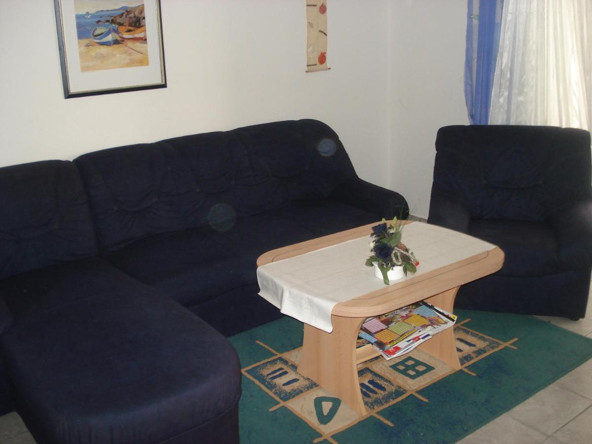Apartments Zara Вир Екстериор снимка