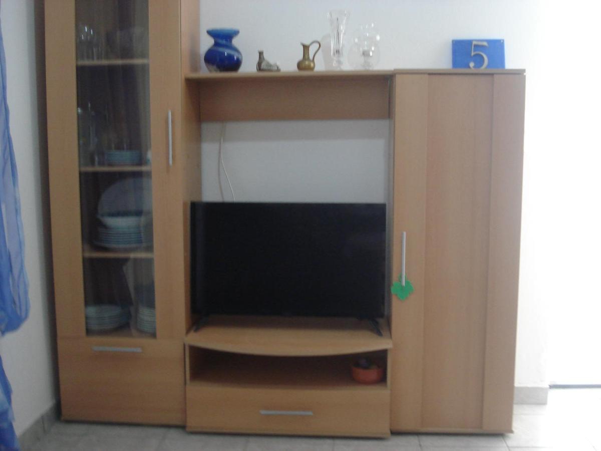 Apartments Zara Вир Екстериор снимка