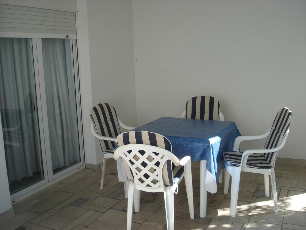 Apartments Zara Вир Екстериор снимка