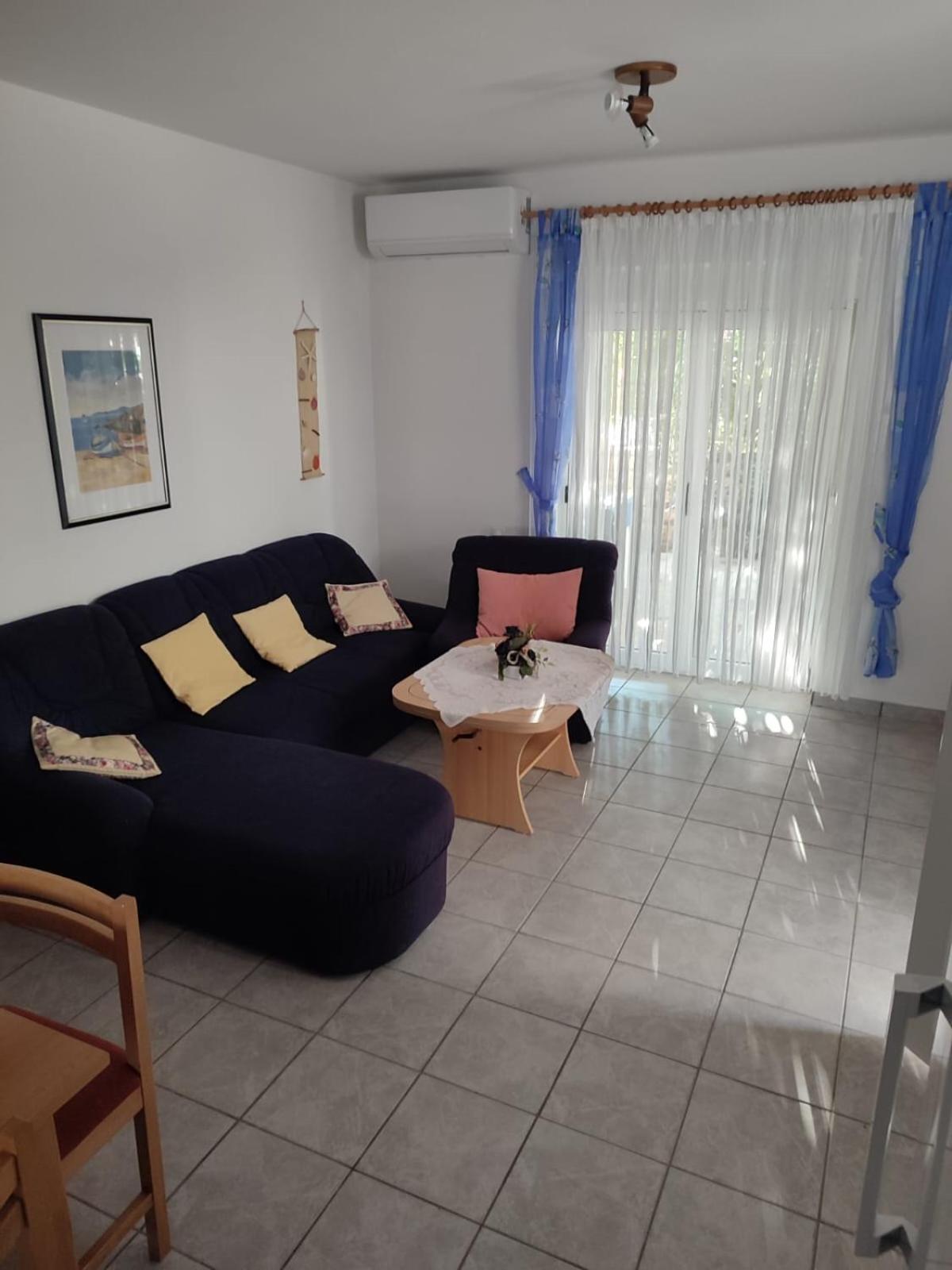 Apartments Zara Вир Екстериор снимка