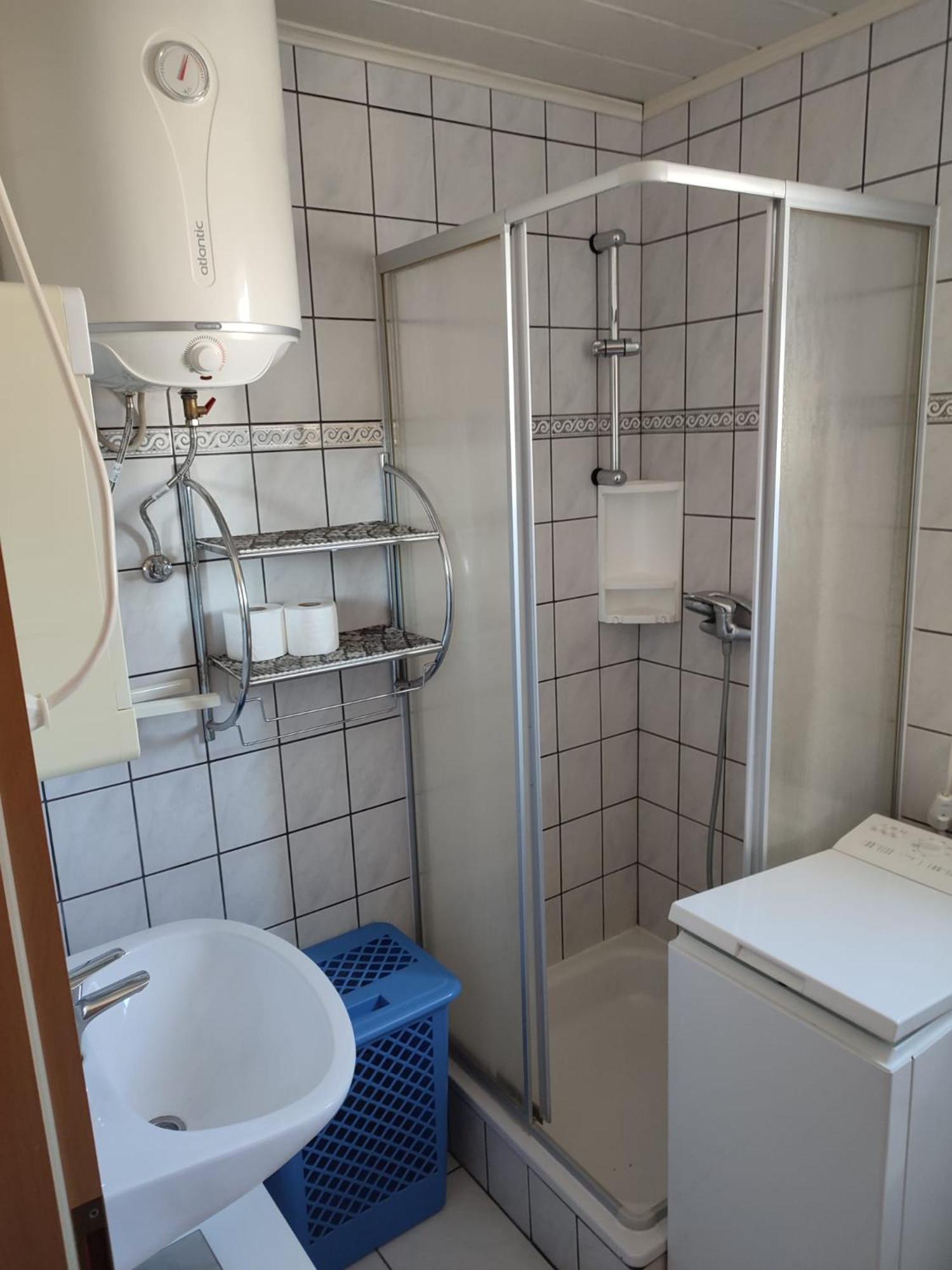 Apartments Zara Вир Екстериор снимка